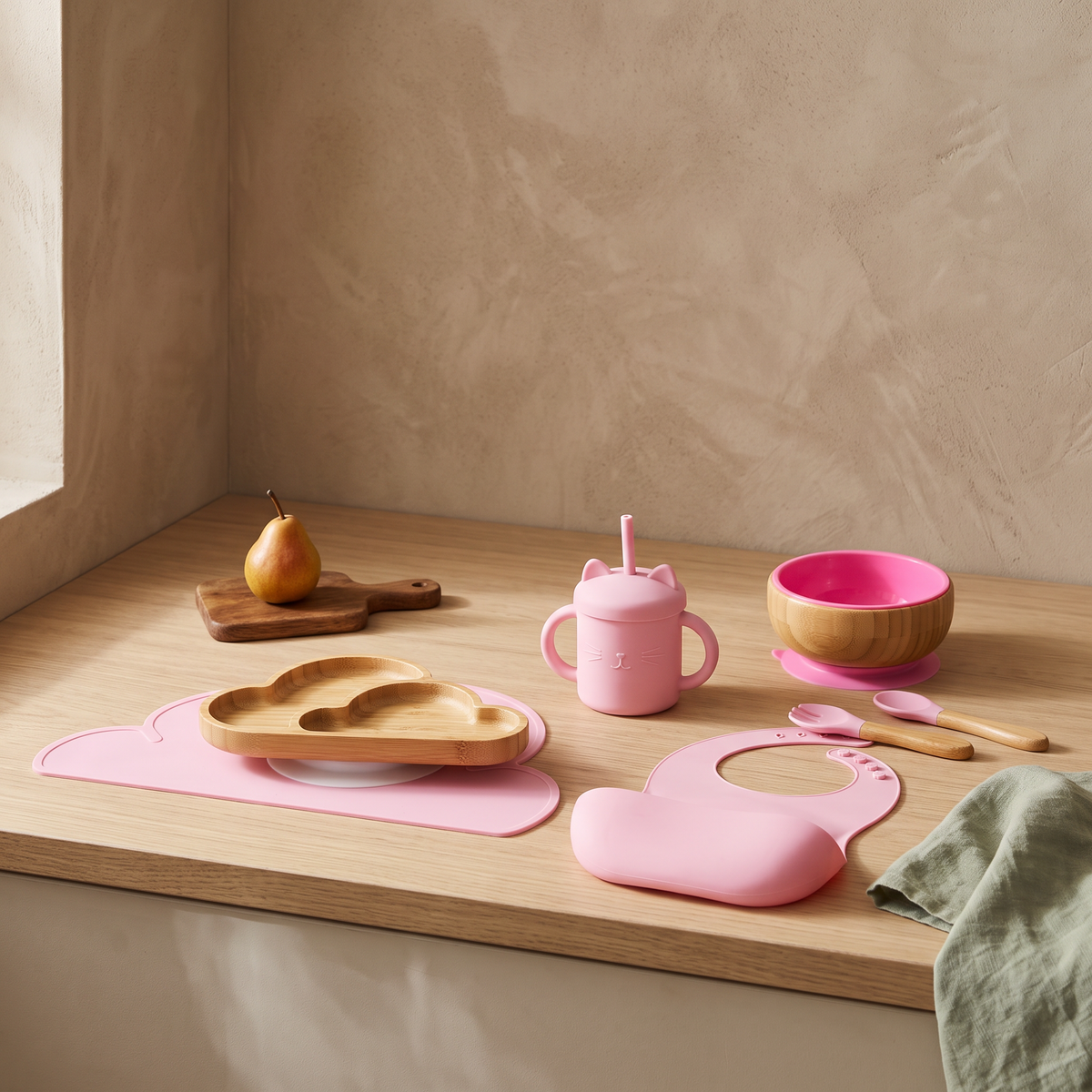 Aviora Family™ Maison Wooden Baby Feeding Set