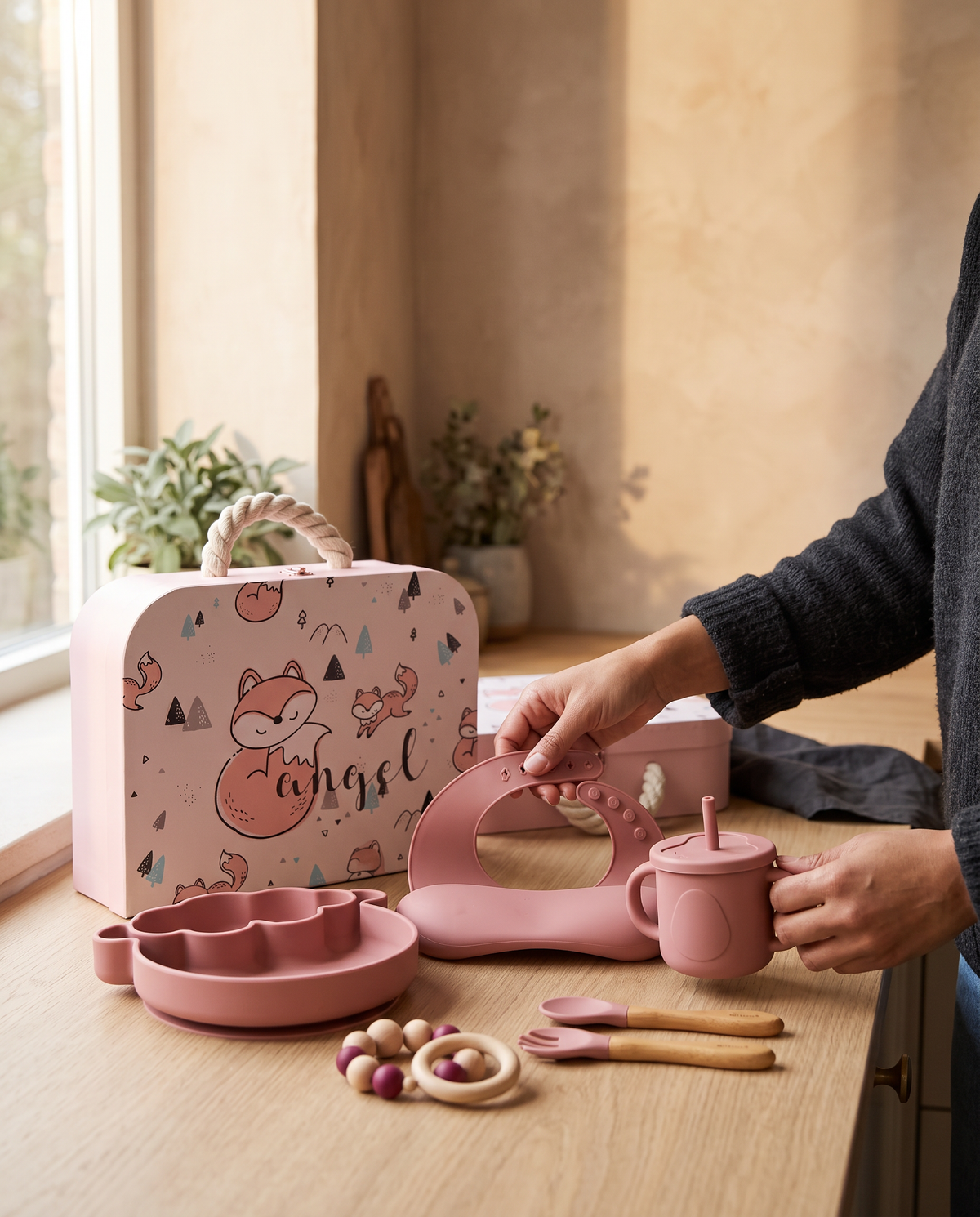 Aviora Family™ — Elara Silicone Feeding Set