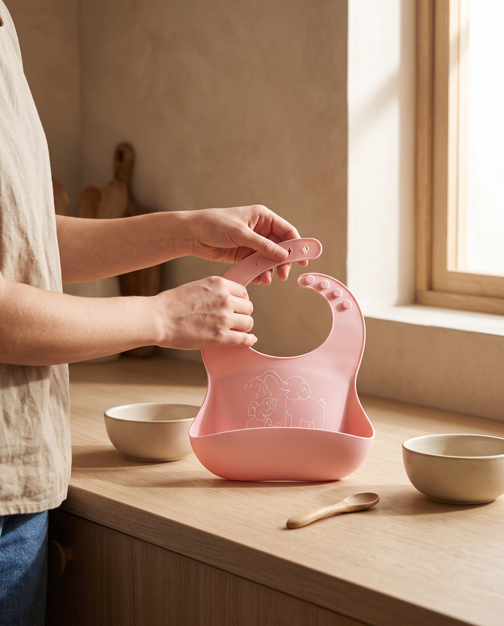 Aviora Family™ Élan Silicone Baby Bib