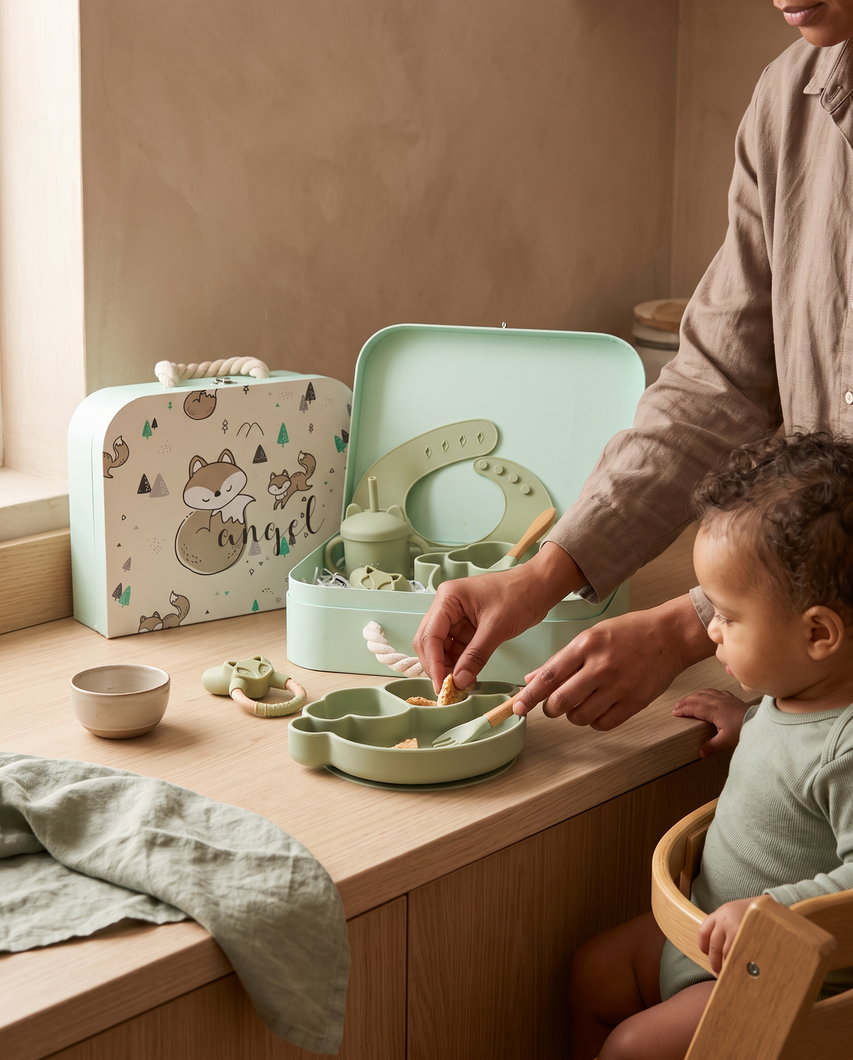 Aviora Family™ — Elara Silicone Feeding Set
