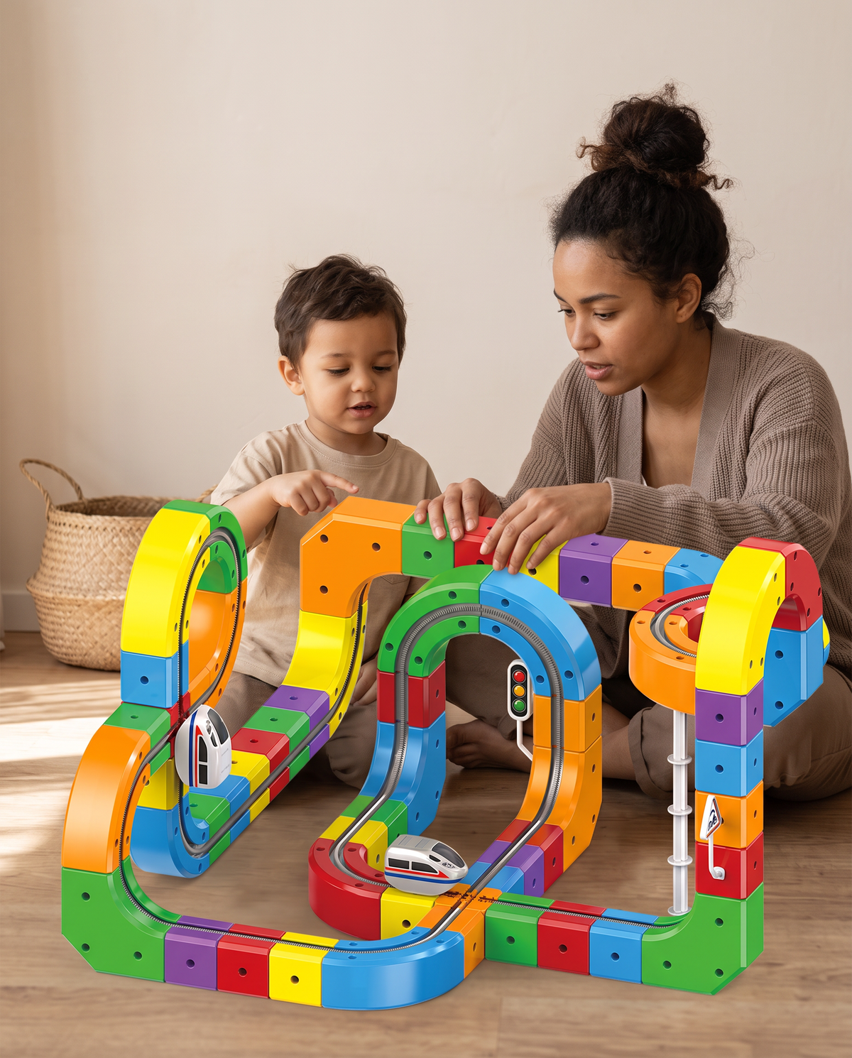 Aviora Family™ Small Train Little Explorer Railway
